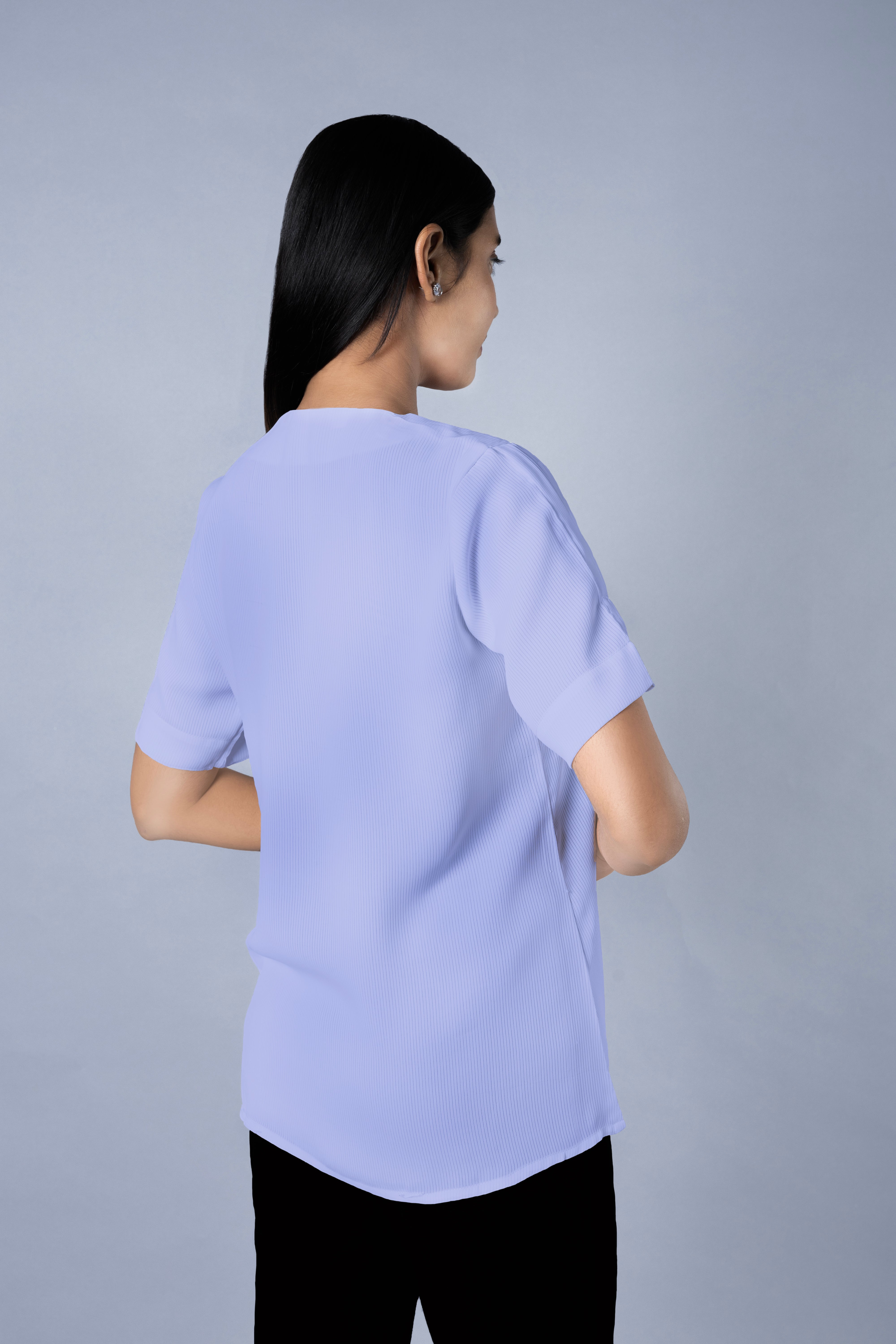 Top with detail overlap sleeve