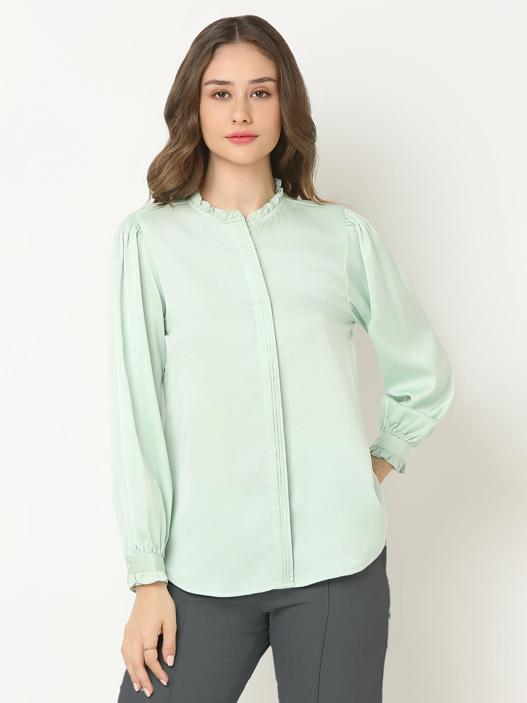 Elegant Pista Detailed Shirt