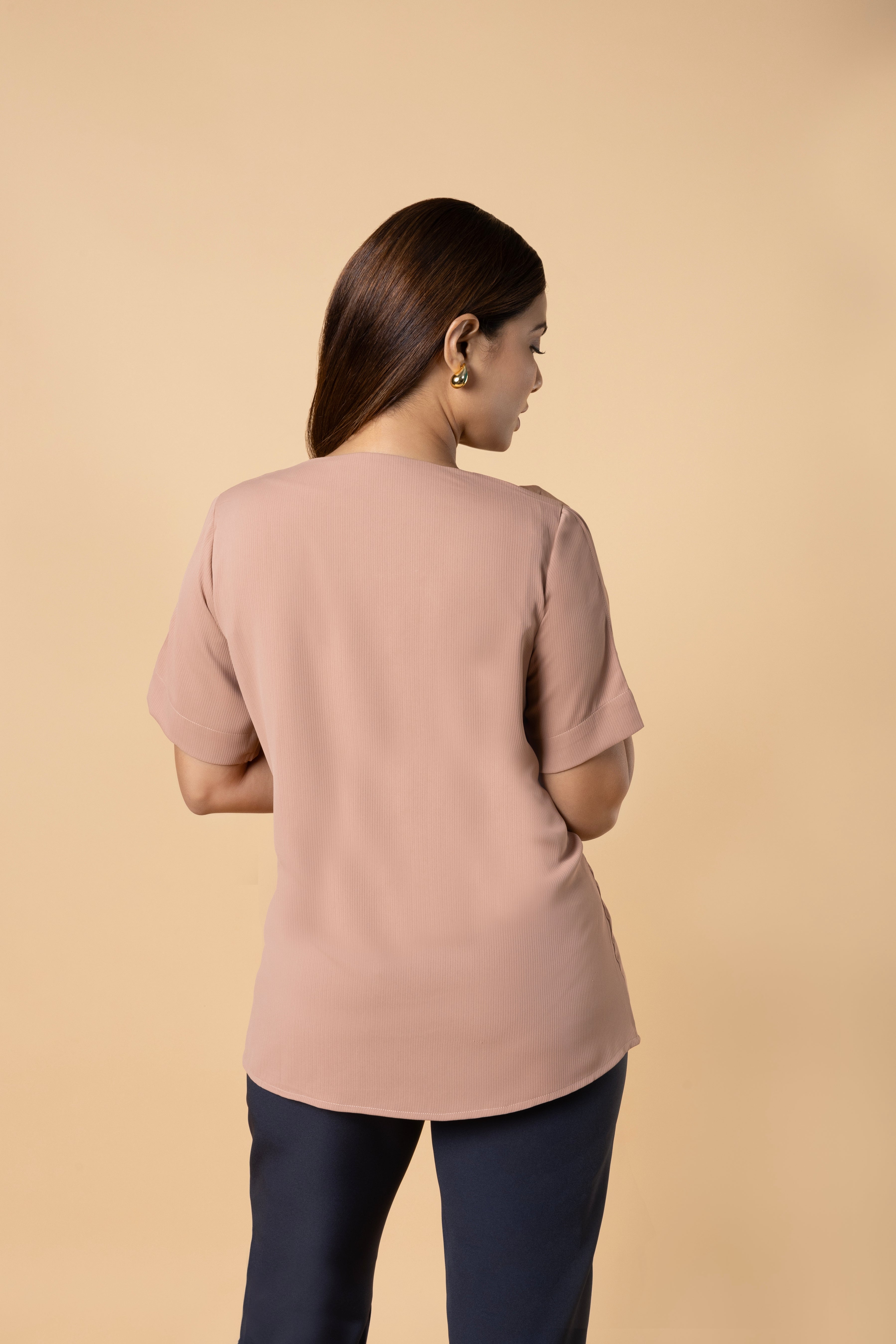 Top with detail overlap sleeve