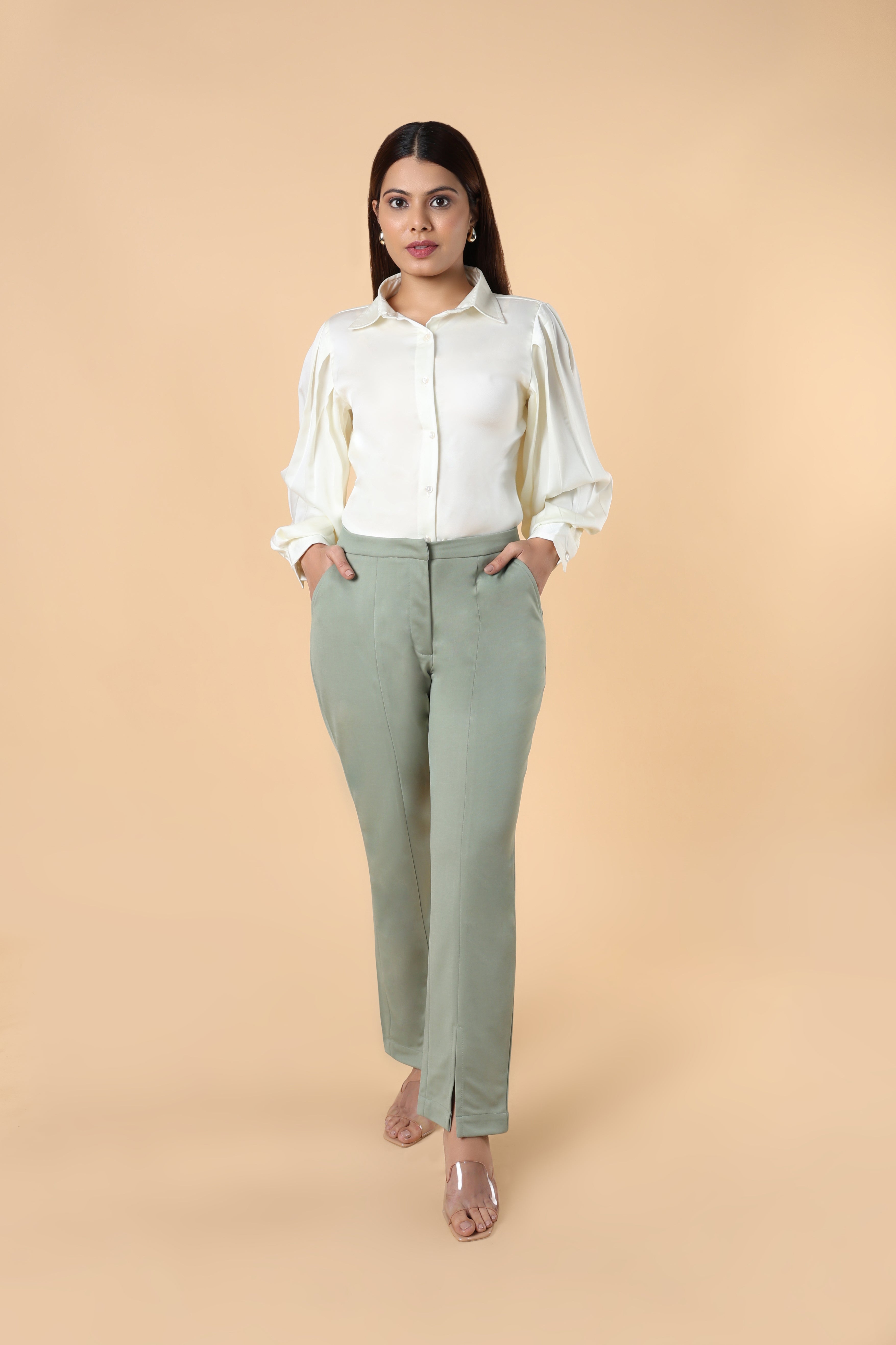 Mid rise slit hem parallel trouser with front zip & side pockets