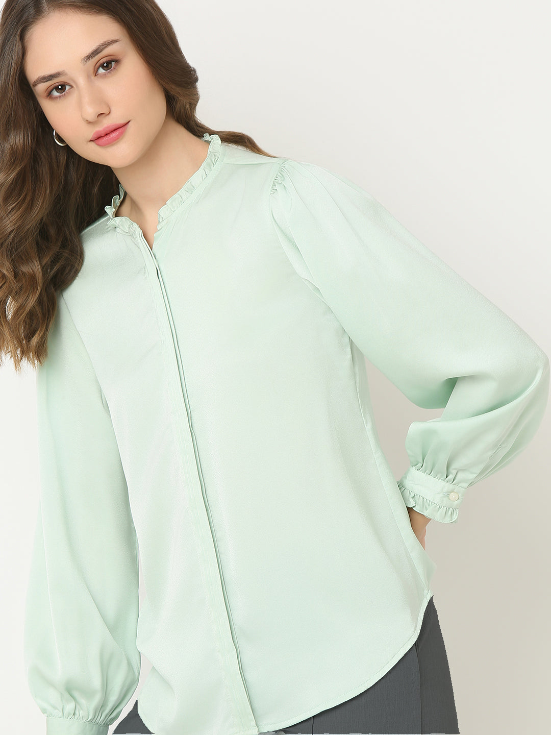 Elegant Pista Detailed Shirt